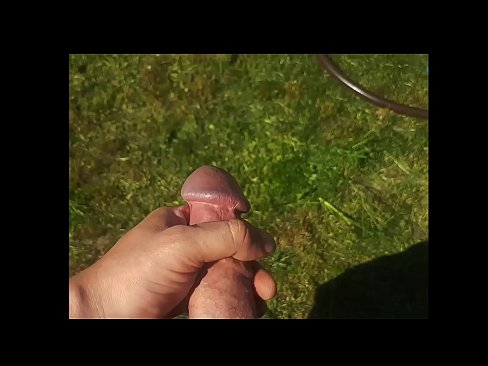 ❤️ Hot Hottie kritt hir rosa Muschi gefuckt a spréngt mat engem Sprëtz an engem Summergaart Anal Video op Porno lb.hentaisea-com.ru ❌