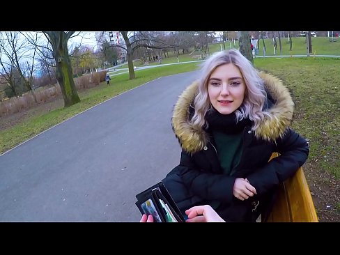 ❤️ Drénkt e Frieme säi waarme Spuer fir Suen - Blowjob am Park vum Eva Elfie Anal Video op Porno lb.hentaisea-com.ru ❌